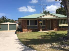 4 Boronia Place Rainbow Beach, holiday home in Rainbow Beach