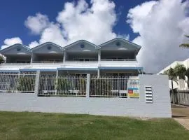 4 42 Manooka Drive Rainbow Beach