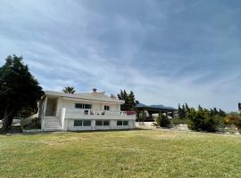 Alepochori Seaside Village, hotel with parking in Káto Alepokhórion