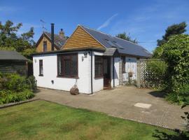 Willow Cottage, vacation home in Dersingham