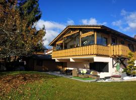 Chalet de charme à côté de Genève Annecy Chamonix, vue sur les montagnes, sauna jacuzzi en option, hotel in Viuz-en-Sallaz