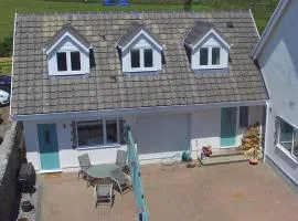 Sea dream lodge -coastal location/sea views/self-contained