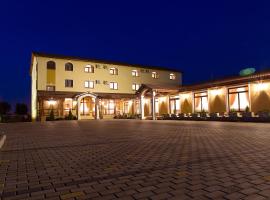 Pensiunea Select, guest house in Alba Iulia