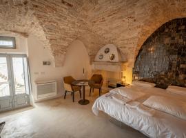 Ceglie Suites & Apartments - Celso, ξενοδοχείο στο Ceglie Messapica