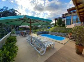 Casa e Edicula com piscina e churrasqueira
