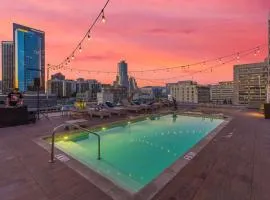 One Lux Stay HWH Downtown Los Angeles