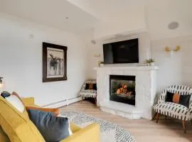 Modern Breckenridge Penthouse Ski In Ski Out