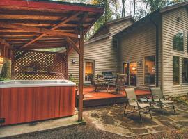 Salmonberry Retreat, cottage in Brightwood