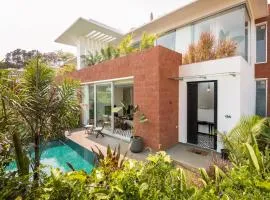 La Sierra Estate Villa 3BHK with Private Pool, Terrace & Garden in Anjuna