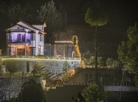 Ram Cottage Chail 3 BHK villa with Lawn & Parking, будинок для відпустки у місті Чейл