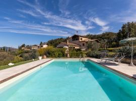 Villa Montegemoli - by Bolgheri Holiday, מלון ידידותי לחיות מחמד בפומרנצה