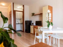 Holiday Appartamenti, serviced apartment in Grado