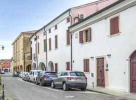 Cosy Apartment in the heart of the medioeval Walls, atostogų būstas mieste Montanjana