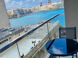 Sliema, Stylish 1 Bedroom Apartment with Parking.