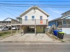 Beach Cabin - perfect for your family getaway! Pet Friendly!