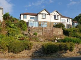 Alma Cliffe Guest House, hostal o pensión en Barnoldswick