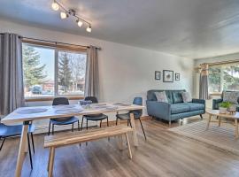 Relaxing Anchorage Home about 1 Mi to Downtown!, hotell Anchorage’is