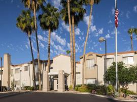 Sonesta ES Suites Scottsdale Paradise Valley, hotel near OdySea Aquarium, Scottsdale