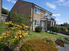 Henbury Hide, hotel i Corfe Mullen