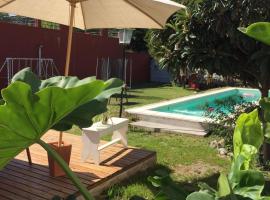 Cabaña La Herencia, hotel with pools in San Salvador de Jujuy