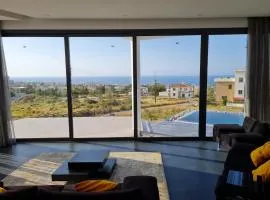 Superior Villa Between the Mountain and the Sea 4+1