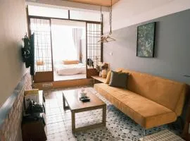 South Gate Home Stay