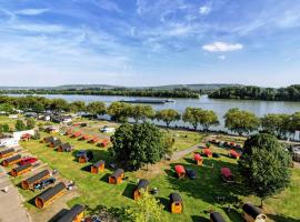 Rheingau 524 Schlaffassdorf direkt am Rhein, casa per le vacanze a Geisenheim