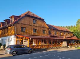 Balónový hotel a pivovar Radešín, hotel v destinácii Radešín