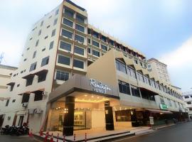 Remington Hotel, hotel u gradu Muar