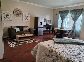 DR M BEAUTY LOUNGE AND GUEST HOUSE, spa hotel in Bloemfontein