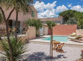 Gorgeous Home In Creissan With Wifi, casa vacanze a Creissan