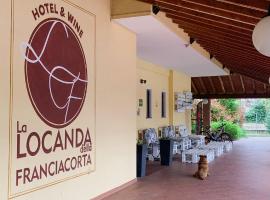 Hotel La Locanda Della Franciacorta, hotel az Acqua Splash vízi vidámpark környékén Corte Francában