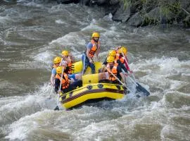 Rafting House