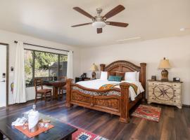 Whispering Creek Bed & Breakfast, vacation rental in Sedona