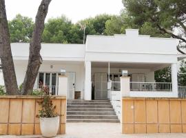 Houm Villa Plaza Arosa, villa in Palma de Mallorca