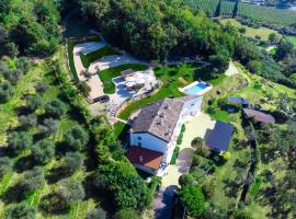 Agriturismo Maison 1933, bed & breakfast a Caprino Veronese