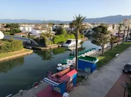 Le Marinola Empuriabrava Port - 69m2- Vue canal principal - Plage centrale 400m