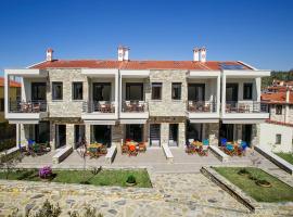 Liotrivi Houses at Old Nikiti, caba&ntilde;a en Nikiti