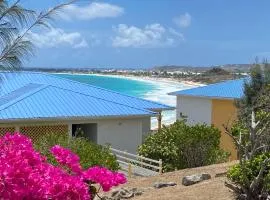 Studio Orient Bay