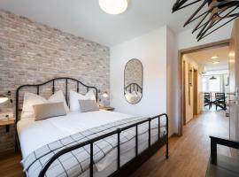 GrosAlp apartments: Lesce, Lesce-Bled yakınında bir otel