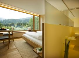 Hotel Alpenrose Ebnit, hotel near Hohenems Airport - HOH, Dornbirn