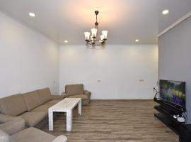 7/1Exellent apartment in the center of the capital, hotel in Yerevan