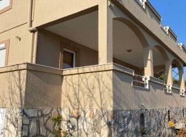 Apartments Trsteno 1 – hotel w Budvie