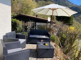 Italy Bungalow Gardalake Tignale. Sunclass, hotel v destinaci Tignale