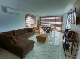 Hermoso Apartamento Vacacional para 6 PERSONAS, 2 NOCHES MINIMO، فندق شاطئي في ريو هاتو