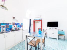 MonoBlue, hotel en Procida