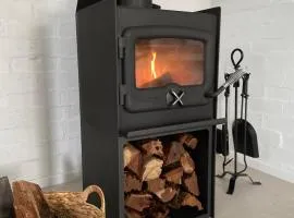 Sandy Feet Retreat I Pet Friendly I 1 Min Walk to Beach