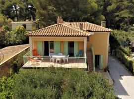 Apartment Lou Mazet by Interhome, hotel v destinácii Le Brusc