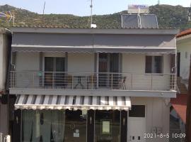 ML Village House, hotel in Sikia