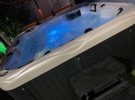 נופי ארבל, hotel v destinaci Livnim